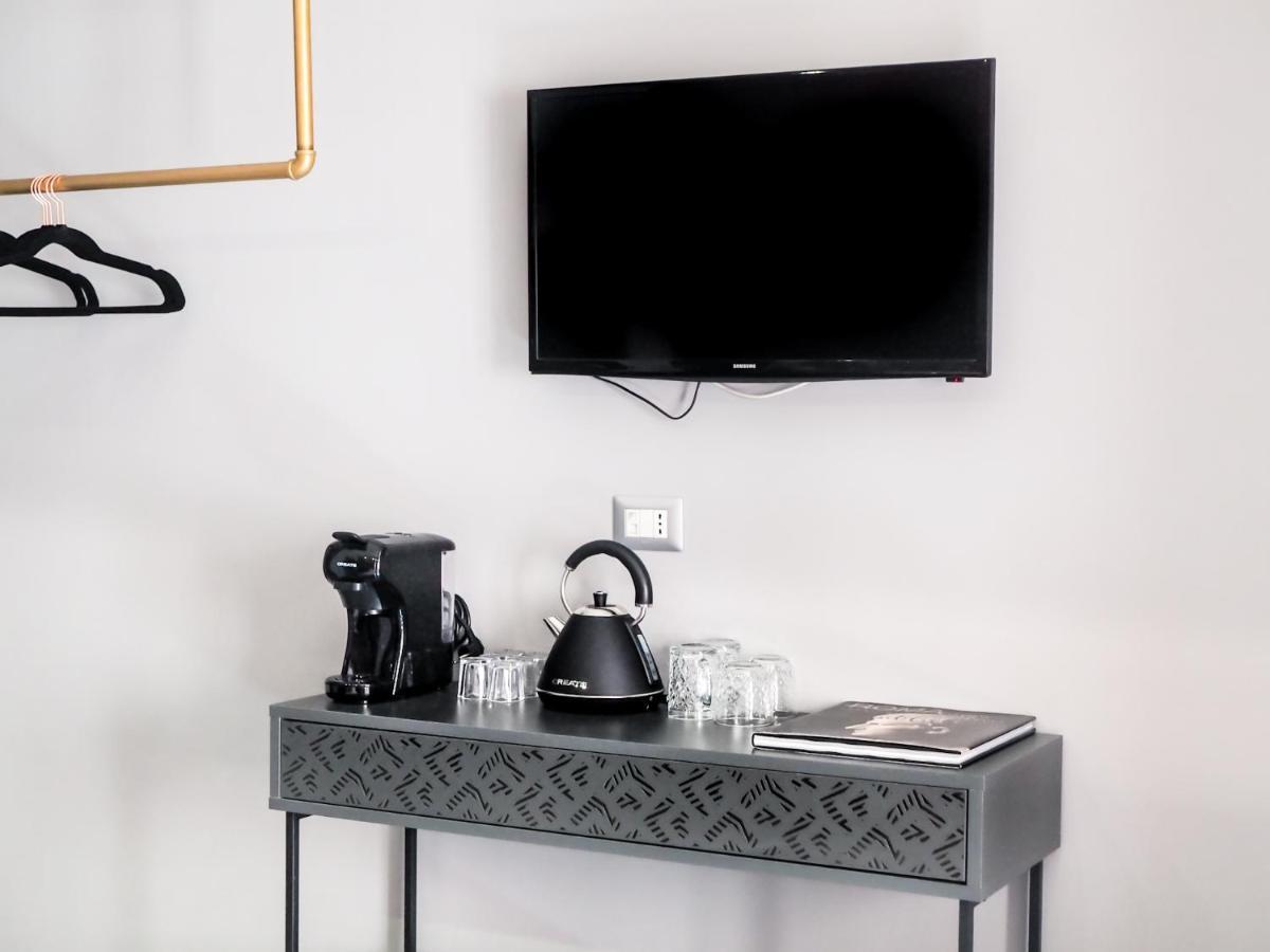C'Est La Vie Suites Рим Екстер'єр фото